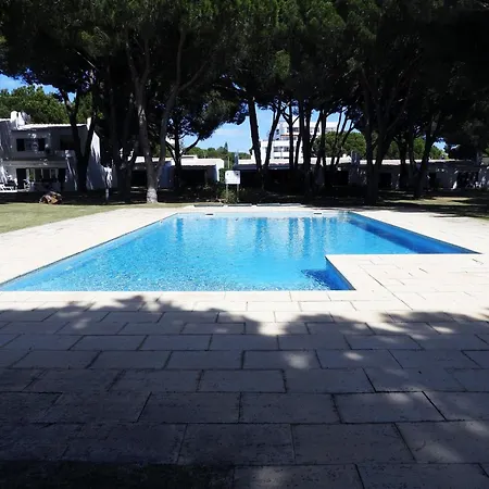 Vilamouratenis Spring By Sapvillas Vilamoura